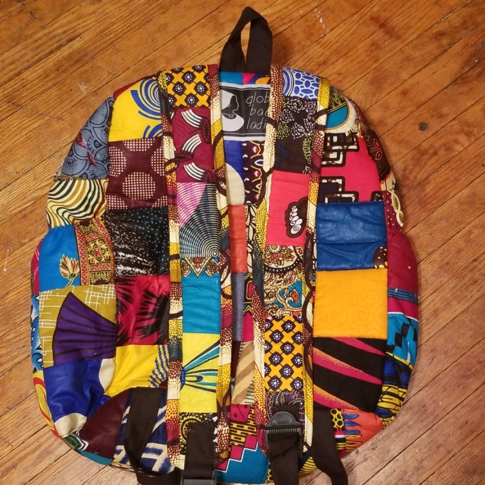 Handmand Backpack - Picture 3 of 8